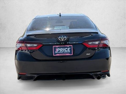 Used 2024 Toyota Camry SE w/ Convenience Package image 6