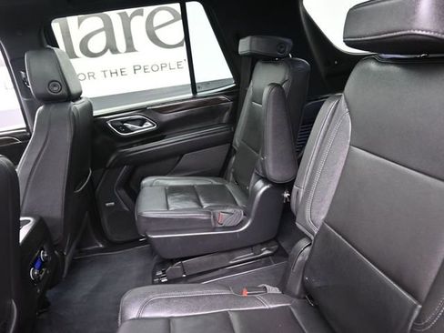 Used 2022 Chevrolet Tahoe LT w/ LT Signature Plus Package image 22