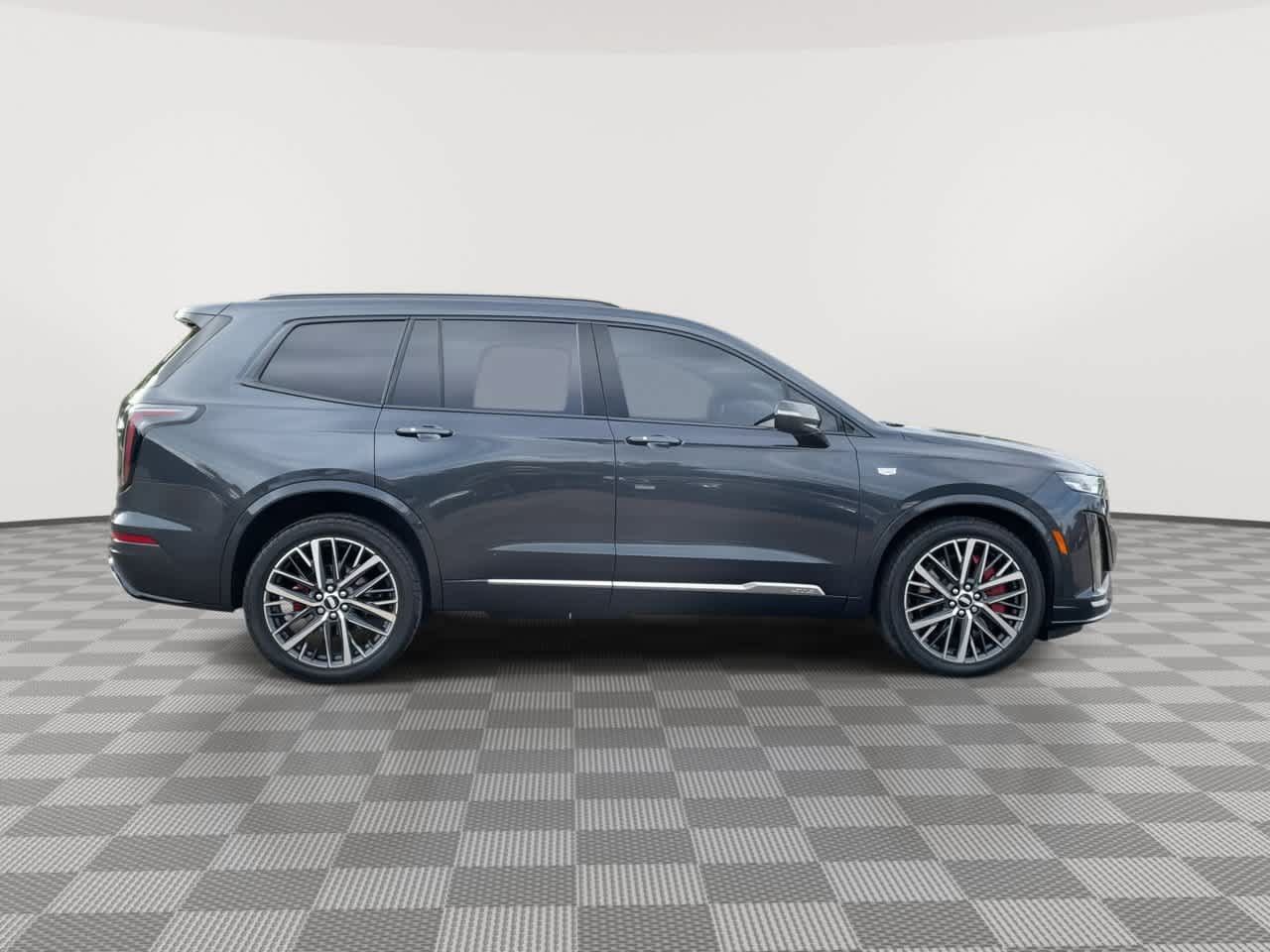 Used 2023 Cadillac XT6 Sport w/ Technology Package AWD/4WD image 9