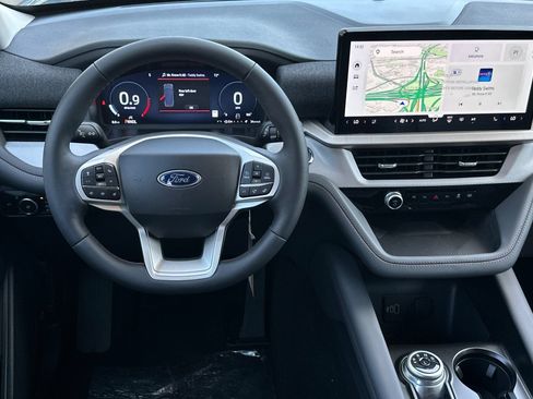 New 2026 Ford Explorer Active w/ Active Comfort Package RWD image 13