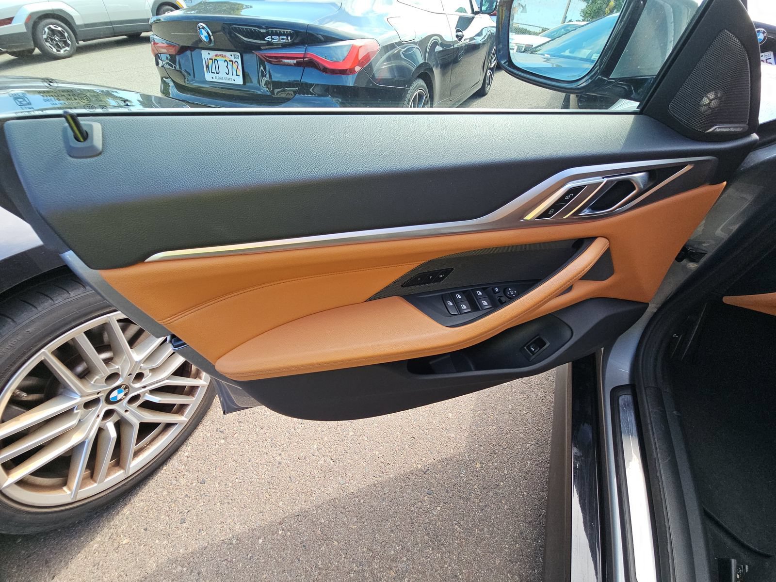 Used 2025 BMW 430i xDrive AWD/4WD image 3