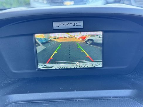 Used 2017 Ford Escape SE FWD image 50