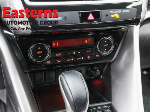 Used 2020 Mitsubishi Eclipse Cross SEL image 19