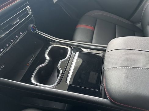 New 2026 Chevrolet Traverse RS image 22