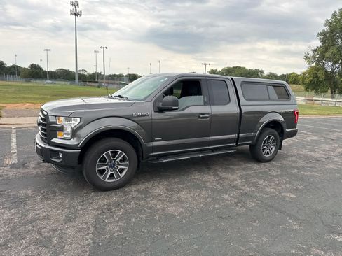 Used 2017 Ford F150 XLT w/ Equipment Group 302A Luxury AWD/4WD image 5