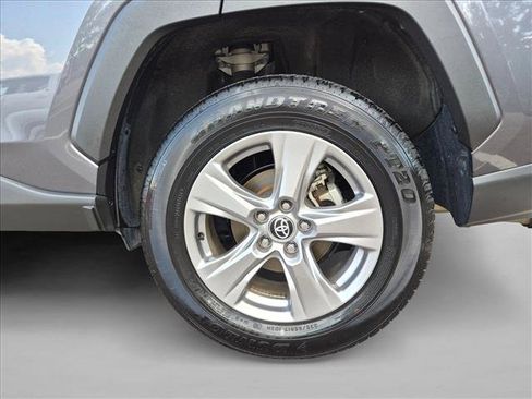 Certified 2025 Toyota RAV4 XLE AWD/4WD image 20