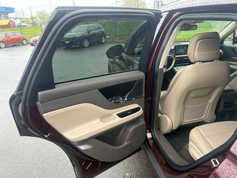 Used 2020 Lincoln Corsair AWD w/ Equipment Group 101A image 22