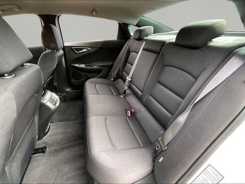 Used 2024 Chevrolet Malibu LT image 16