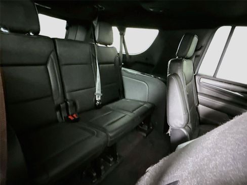 Used 2022 GMC Yukon XL Denali w/ Denali Ultimate Package AWD/4WD image 22