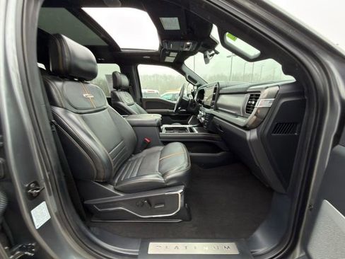 Used 2024 Ford F450 Platinum w/ FX4 Off-Road Package image 10