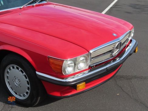 Used 1989 Mercedes-Benz 560 SL image 29