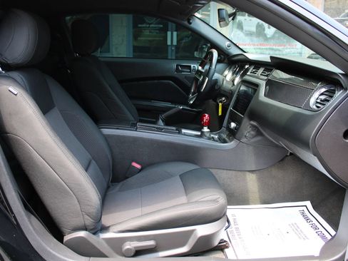 Used 2014 Ford Mustang GT w/ Equipment Group 301A RWD image 18