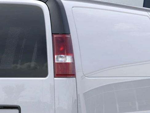 New 2026 GMC Savana 2500 Extended w/ Driver Convenience Package RWD image 11