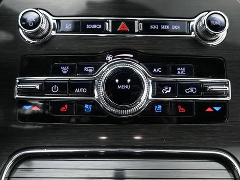 Used 2021 Lincoln Nautilus Reserve AWD/4WD image 17