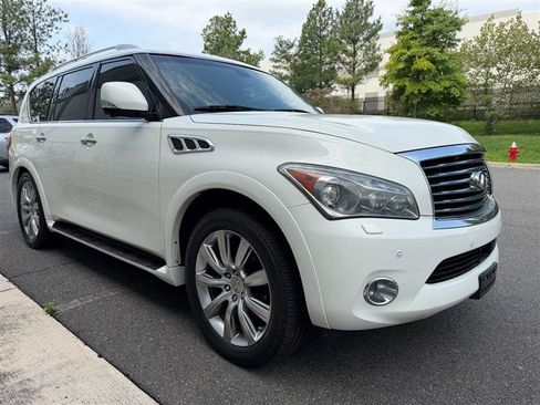 Used 2013 INFINITI QX56 4WD w/ Deluxe Touring Pkg image 22