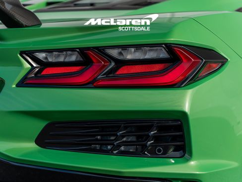 Used 2026 Chevrolet Corvette ZR1 w/ ZR1 Carbon Fiber Aero Package image 28