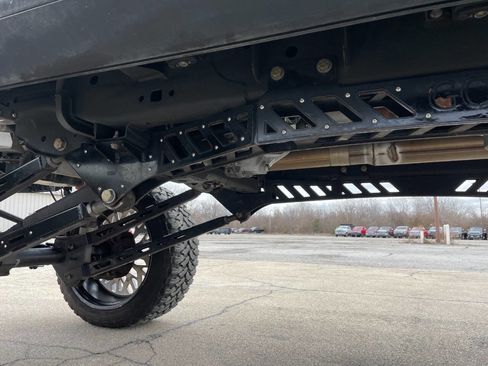 Used 2020 Ford F250 Platinum w/ FX4 Off-Road Package image 21