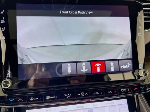 Used 2023 Jeep Grand Wagoneer Series II image 53