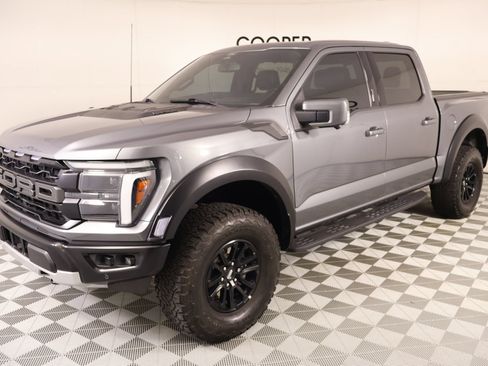 Used 2024 Ford F150 Raptor AWD/4WD image 12