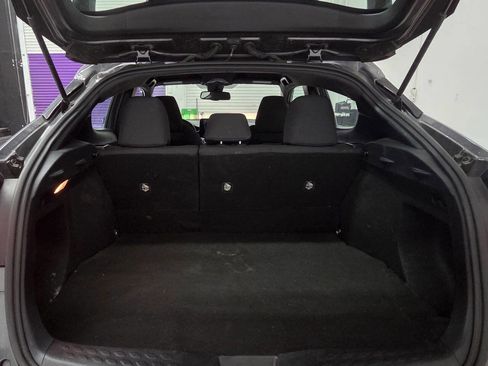 Used 2018 Toyota C-HR XLE image 26