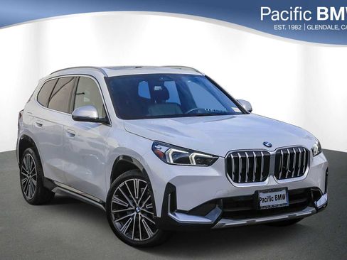 Certified 2023 BMW X1 xDrive28i w/ Convenience Package image 1