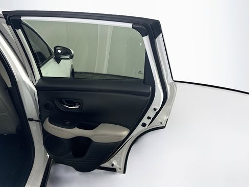 Used 2026 Honda HR-V EX-L image 30