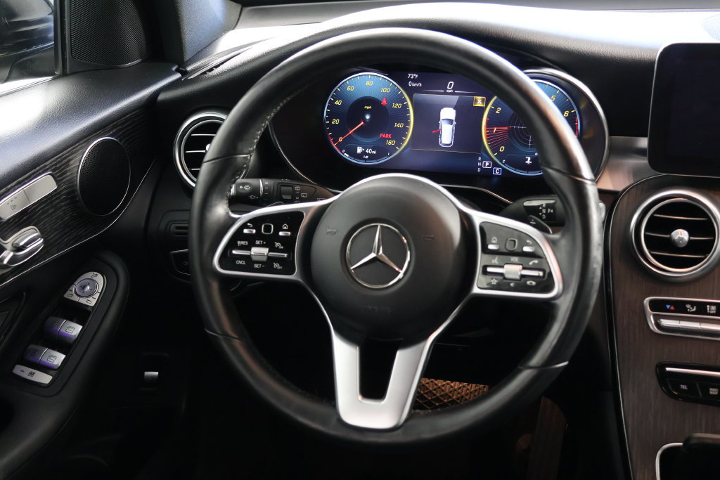 Used 2022 Mercedes-Benz GLC 300 4MATIC w/ Premium Package Lite image 10
