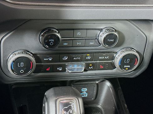 Used 2025 Ford Bronco Big Bend AWD/4WD image 24