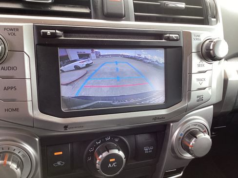 Used 2015 Toyota 4Runner SR5 Premium RWD image 19
