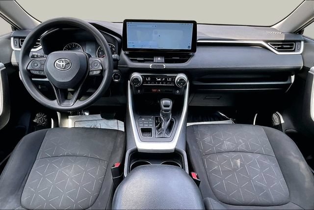 Used 2020 Toyota RAV4 XLE w/ All Weather Liner Package AWD/4WD image 9