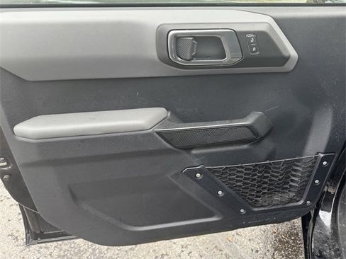 Used 2022 Ford Bronco Big Bend image 21