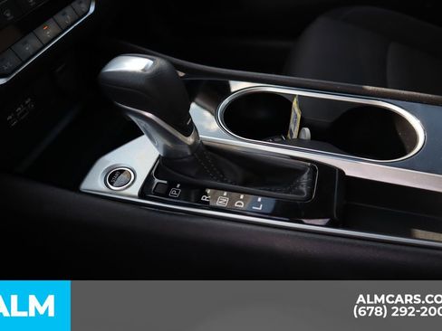 Used 2024 Nissan Altima 2.5 SV image 29