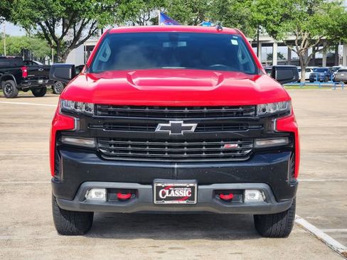 Used 2021 Chevrolet Silverado 1500 LT Trail Boss w/ Convenience Package II image 2