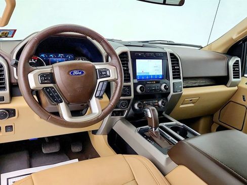 Used 2020 Ford F150 Lariat w/ Equipment Group 502A Luxury AWD/4WD image 12