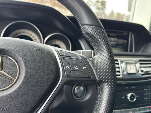 Used 2016 Mercedes-Benz E 400 E 400 image 19