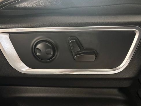 Used 2024 RAM 1500 Laramie RWD image 19