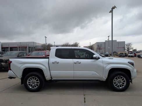 New 2026 Toyota Tacoma Limited AWD/4WD image 3