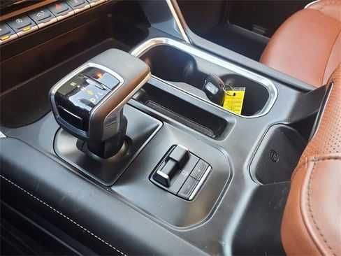 Used 2023 GMC Sierra 1500 Denali Ultimate image 35