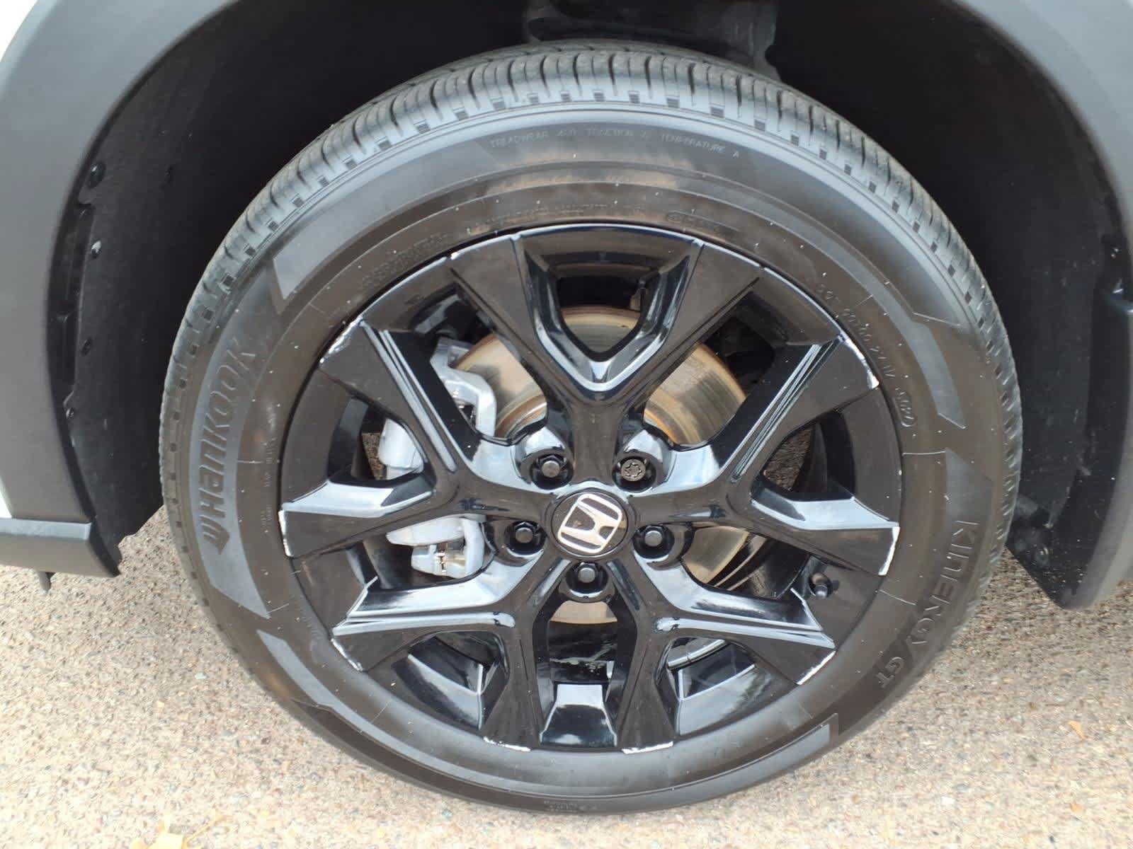 Used 2025 Honda HR-V Sport image 8