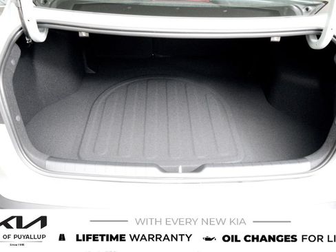 New 2026 Kia K4 FWD image 20