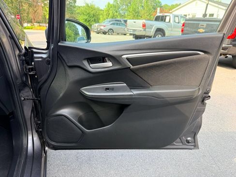 Used 2015 Honda Fit EX image 20