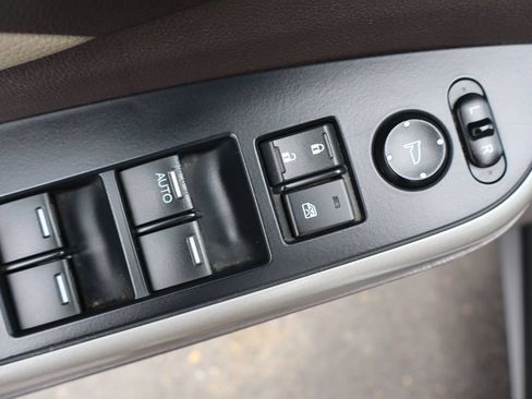 Used 2014 Honda CR-V EX-L image 27
