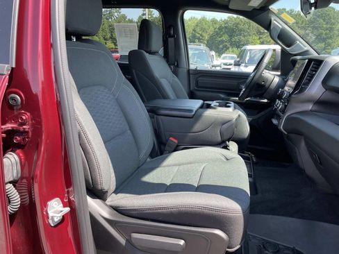 Used 2025 RAM 1500 Warlock AWD/4WD image 29