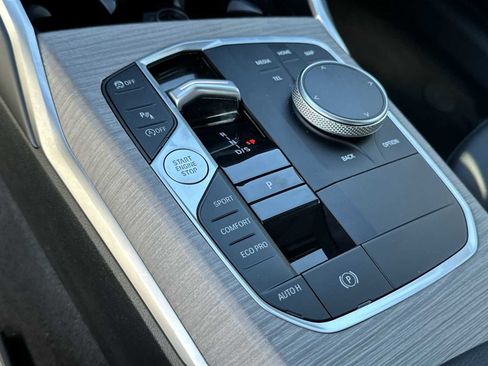 Used 2025 BMW 330i xDrive Sedan image 23