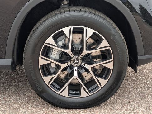 Certified 2025 Mercedes-Benz GLC 350e 4MATIC image 9