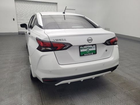 Used 2024 Nissan Versa S w/ Trunk Package image 6