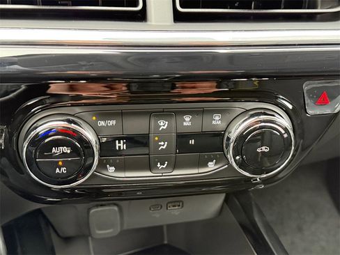 New 2026 Chevrolet Trax ACTIV w/ Driver Confidence Package image 17