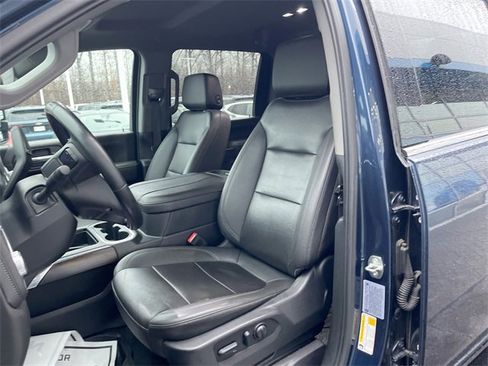 Certified 2023 GMC Sierra 2500 SLT w/ SLT Preferred Package image 18