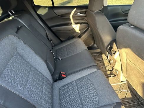 Used 2024 Chevrolet Equinox LT image 24