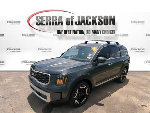 Certified 2024 Kia Telluride S w/ S Sunroof Package FWD image 4